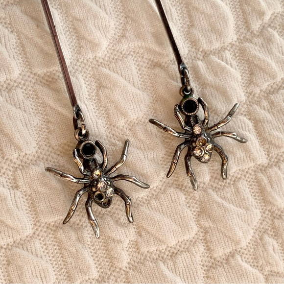Dangling Silver Tone Spider Earrings with Crystals - Picture 6 of 6